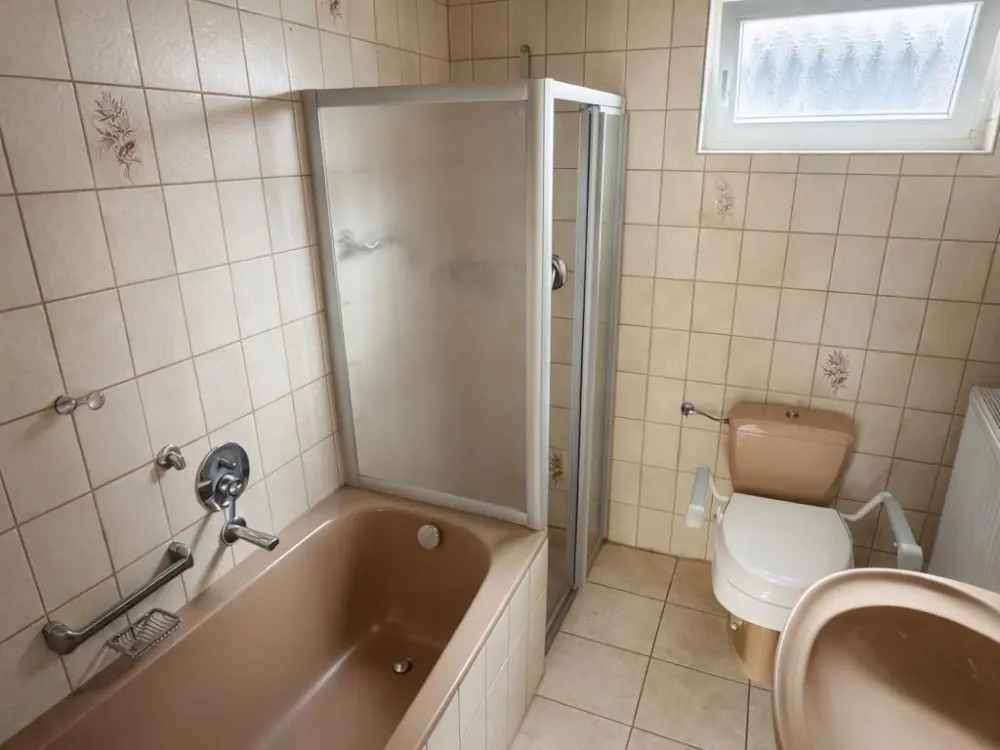 Große 7 Zimmer Gartenwohnung im Kaarster Zentrum