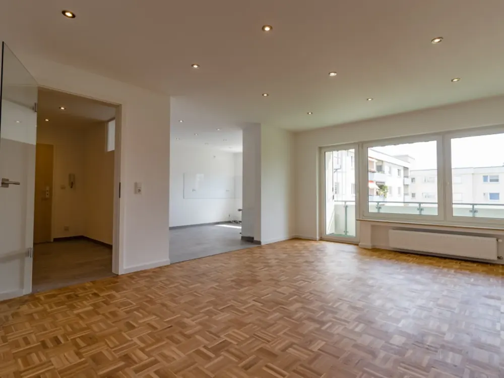 Renovierte 3-Zimmer Wohnung in zentraler Lage Refraths!