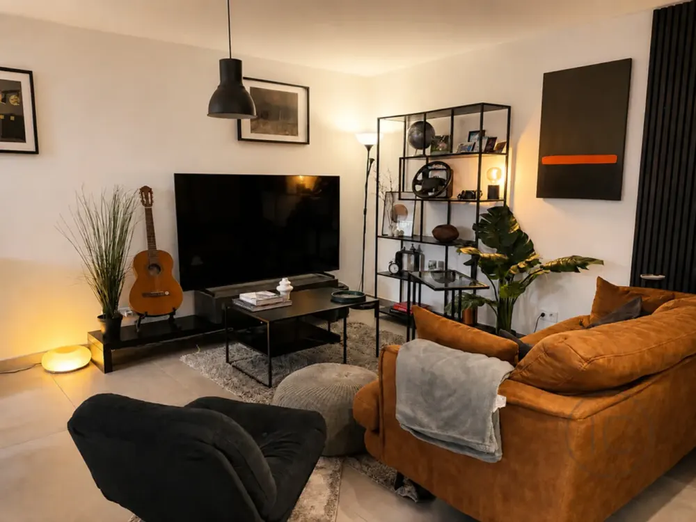 Moderne und attraktive Wohnung mit Terrasse in begehrter Lage
