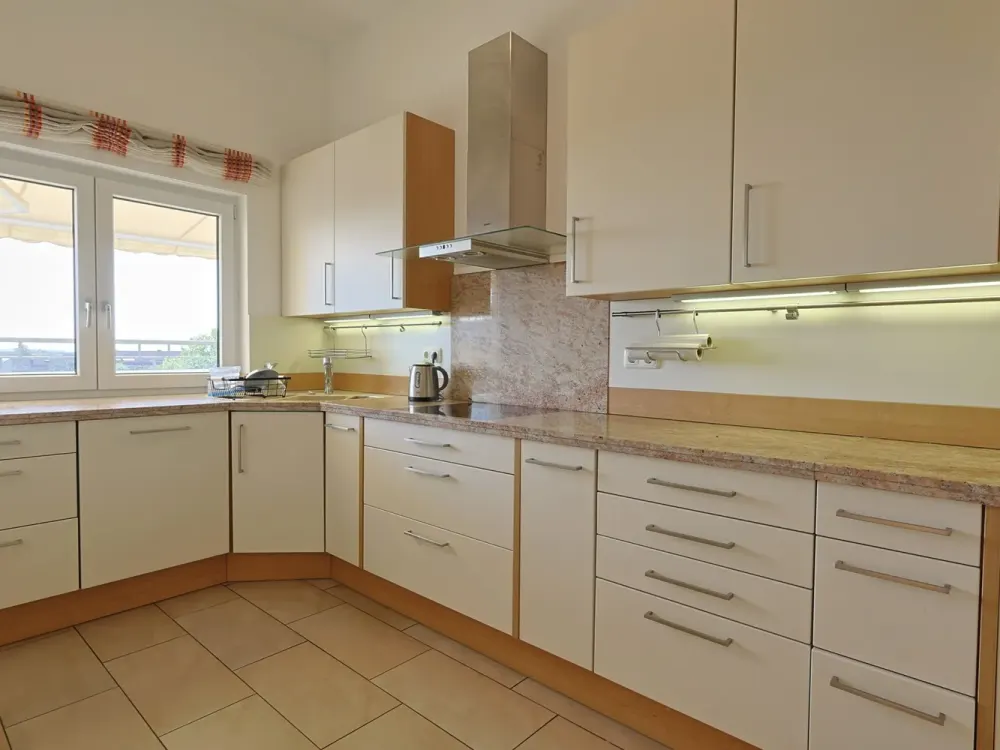 HTI | Komfortable 4 Zimmer Wohnung in Seniorenresidenz