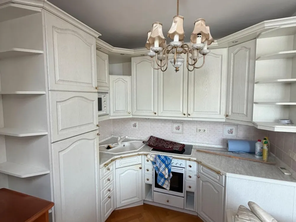 Helle Maisonette Wohnung im Herzen von Leipzig mit Sauna und EBK