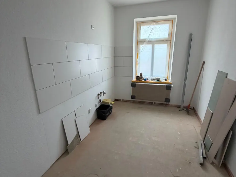 Sanierte 2-Raum mit Laminat in Markkleeberg