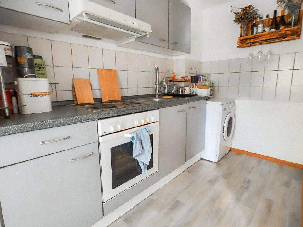 Helle, schöne 2-Zi-Whg., 62qm, mit großem Balkon in top Lage!