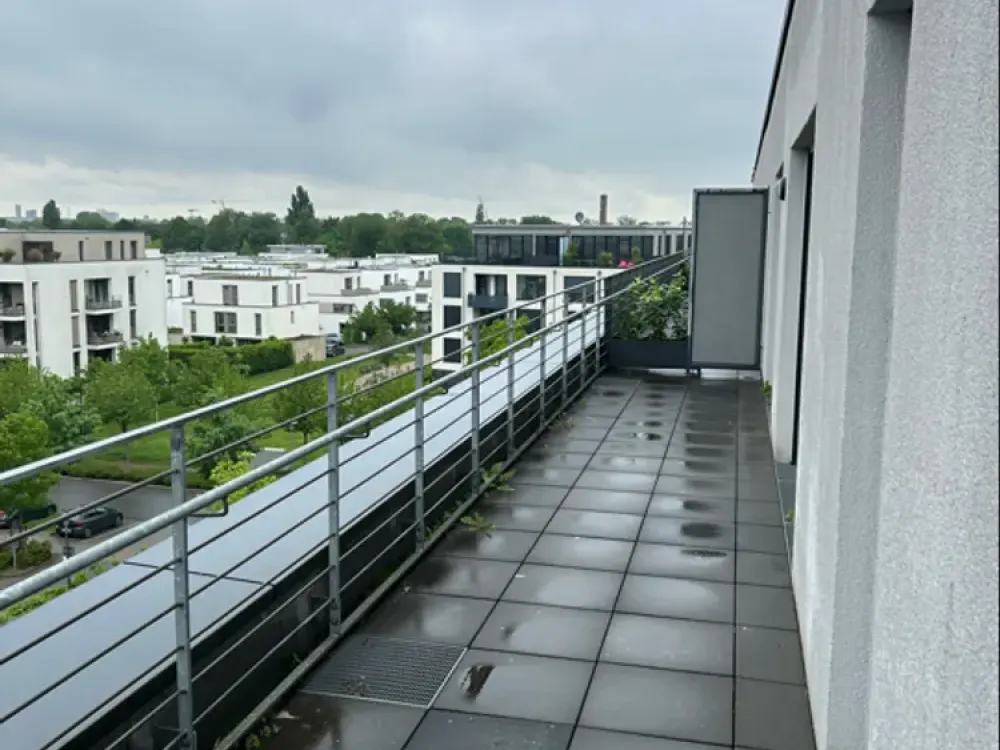 Schicke 2-Zimmer-Penthousewohnung mit Dachterrasse