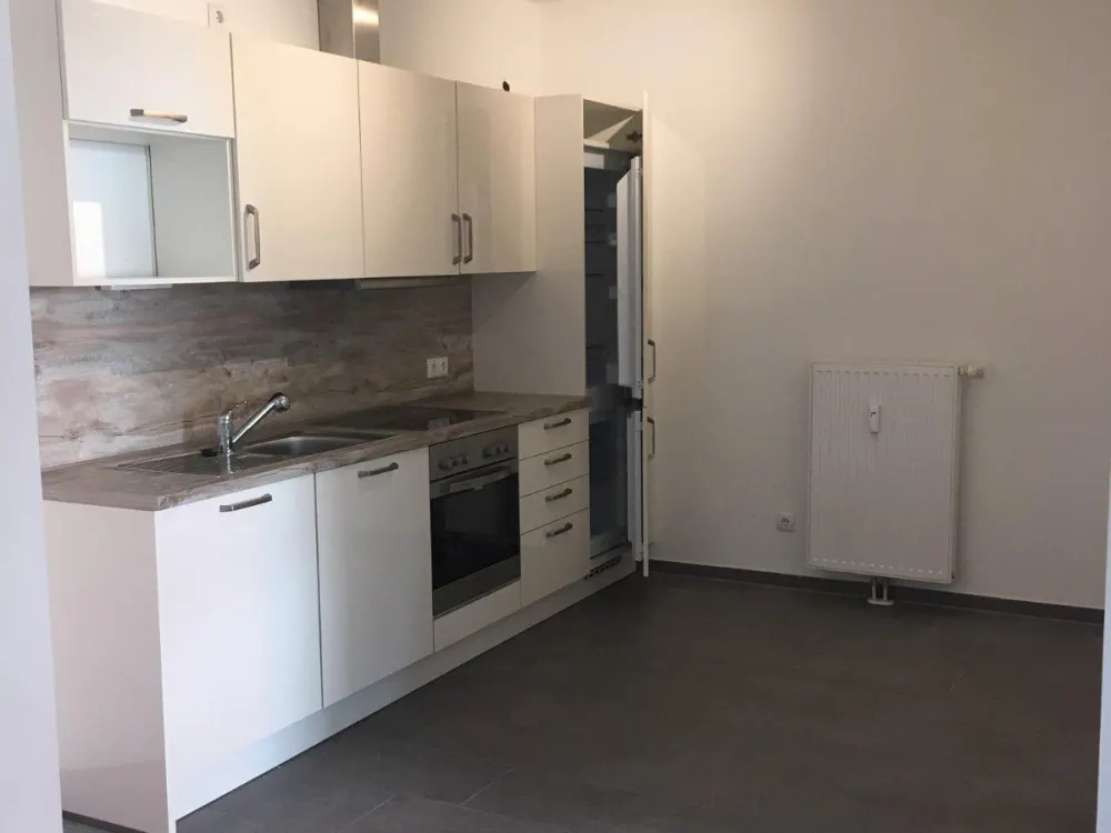 2 Raum Wohnung zu vermieten