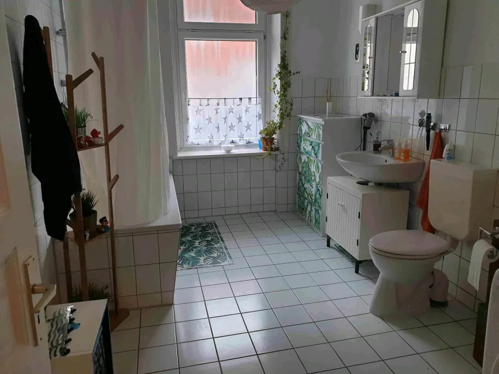 SAGA-Tausch: 68qm Altbau in 20257 gegen kleinere Whg - NUR SAGA