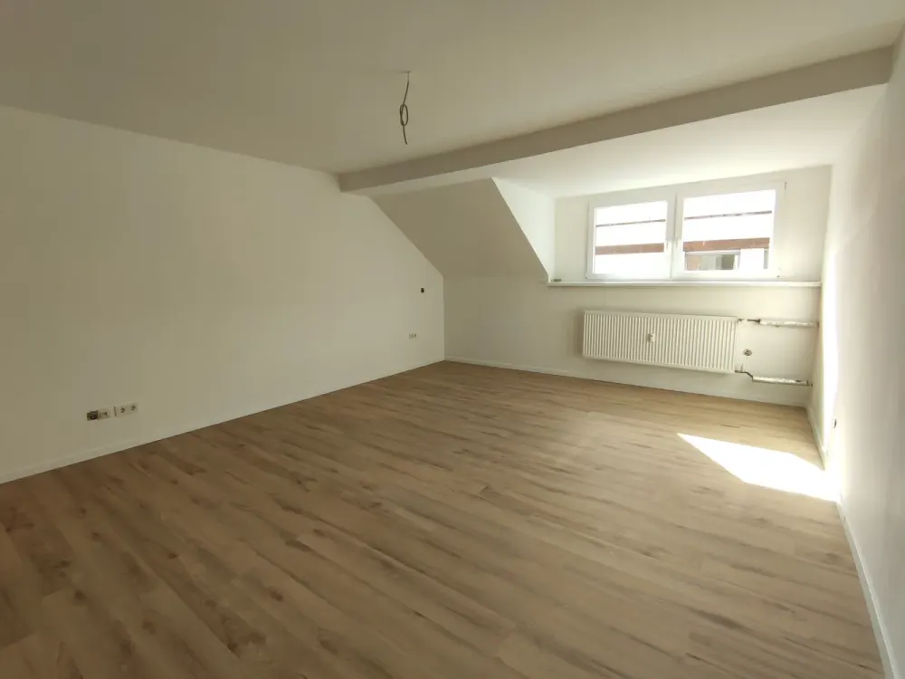 Großzügig geschnittene 4-Zimmer Dachgeschosswohnung in der Innenstadt von Lünen