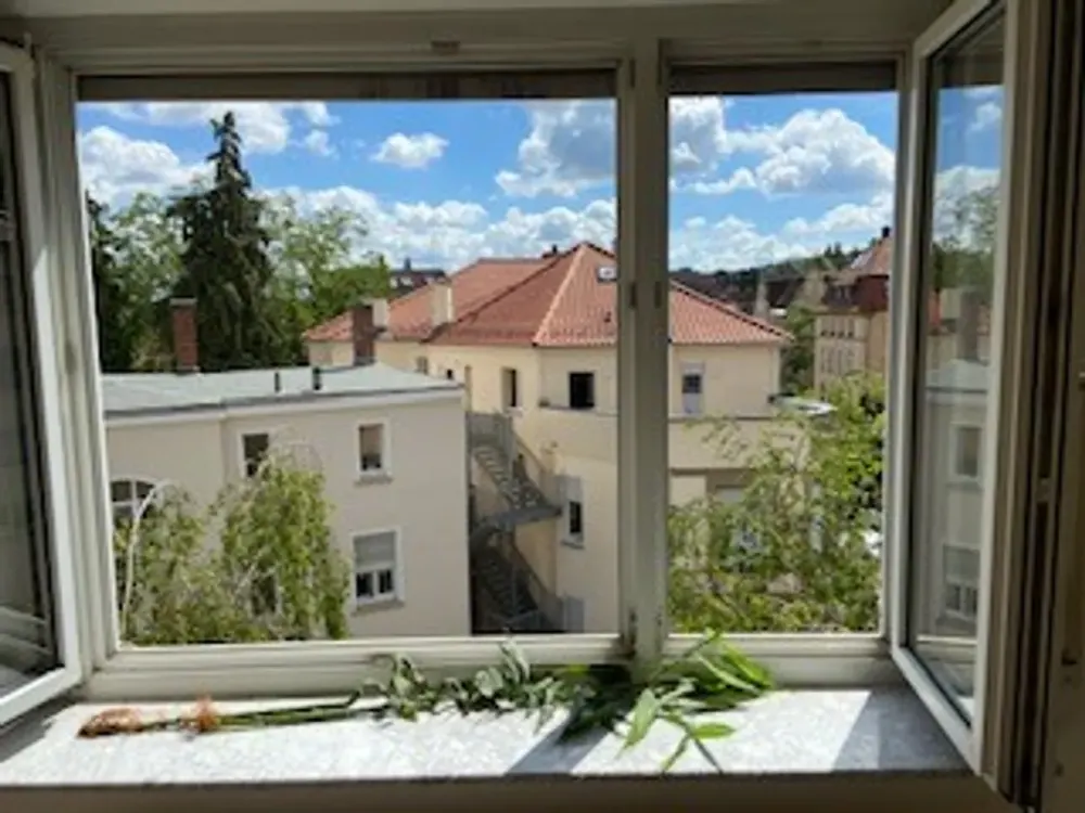 3,5-Zimmer-Wohnung mit Balkon in Stuttgart-West
