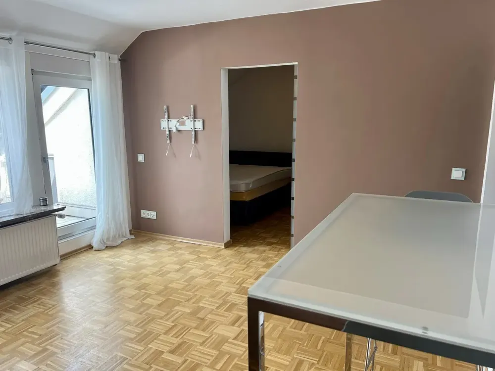 Teilmöblierte Dachgeschosswohnung mit Loggia in guter Lage von Dortmund-Kirchhörde
