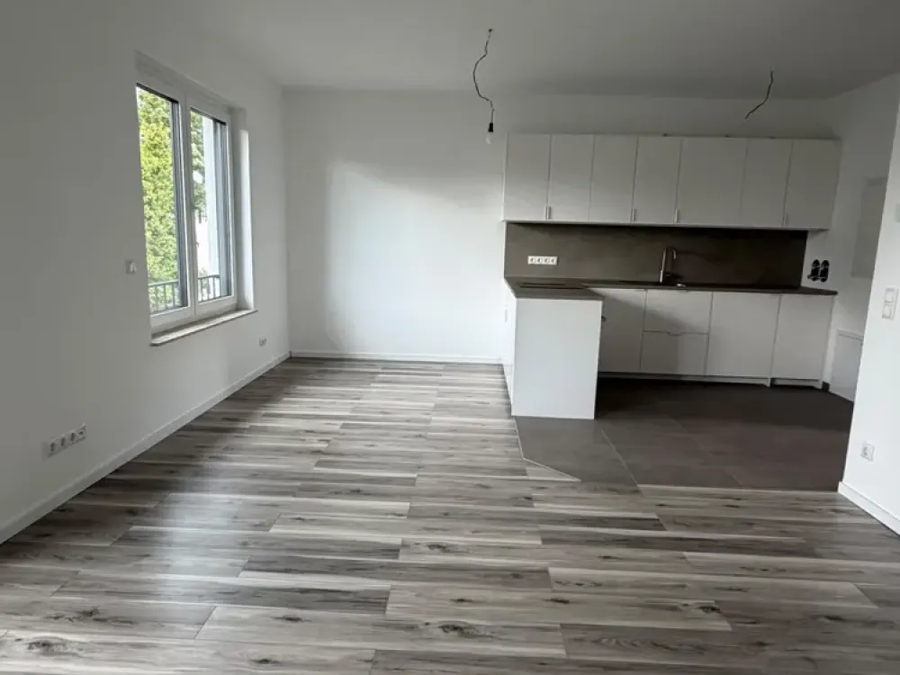 ERSTBEZUG: hochwertige 2- Zimmer- Neubauwohnung mit EBK und Balkon in Mahlsdorf