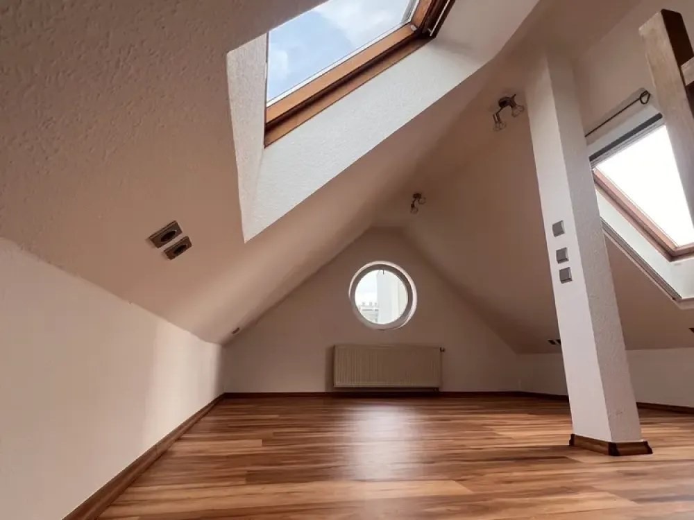 2-Zimmer-Dachgeschosswohnung in Gerlingen