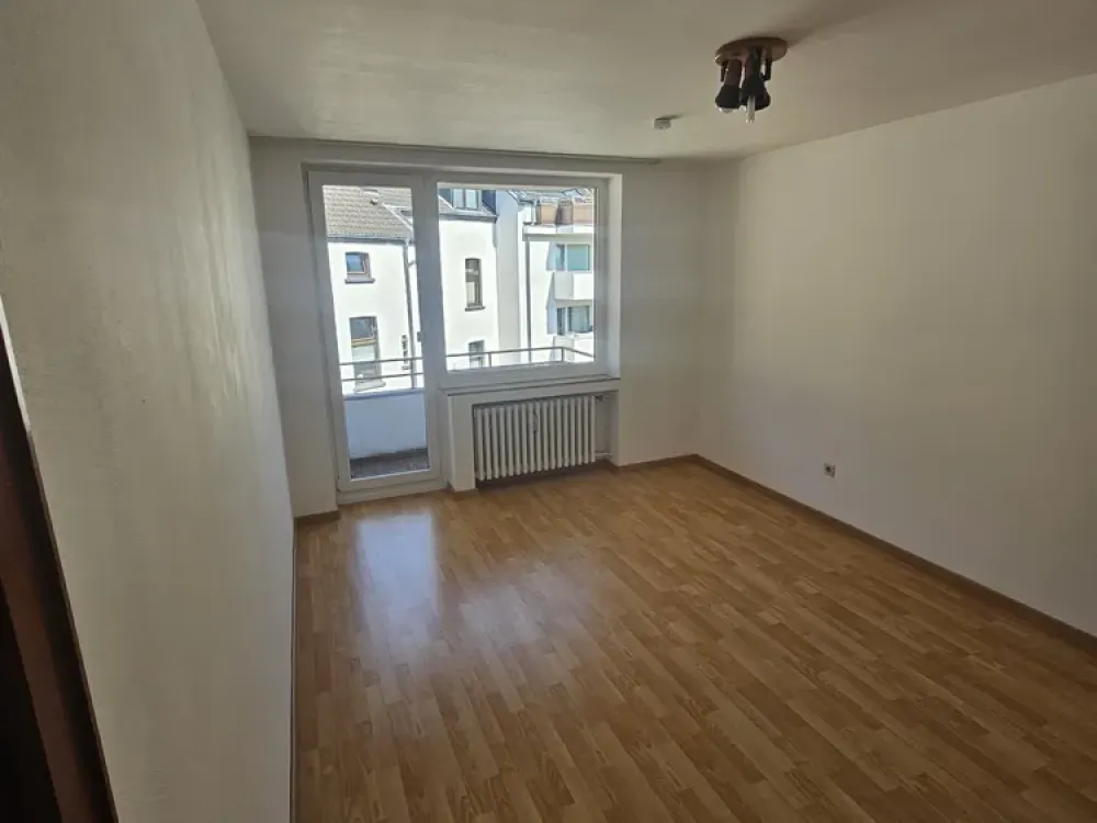 Modernisierte 3-Zimmer-Wohnung in Düsseldorf-Eller