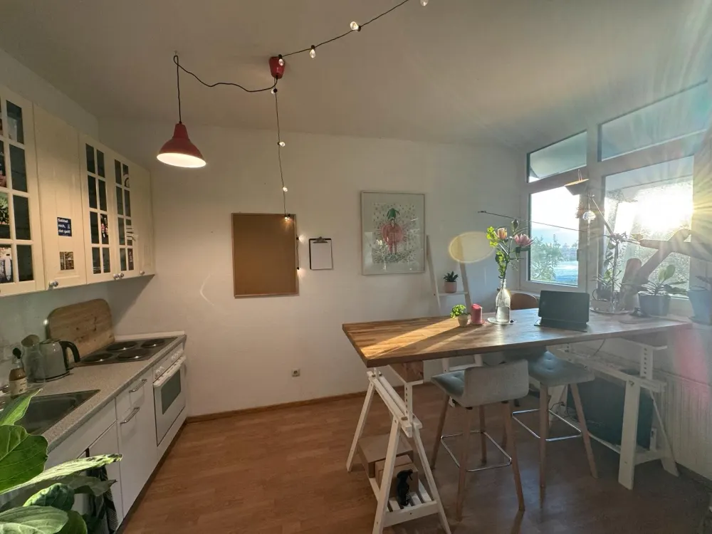 Artist Studio with Elbe View in Hamburg-Altona (23.11.-21.12.)