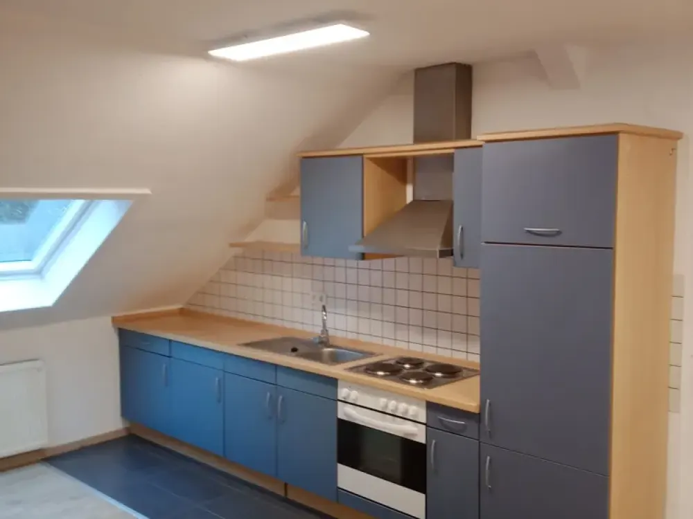 Erfurt-Altstadt, gepflegte 2 Zimmer mit EBK - direkt vom Eigentümer zu vermieten