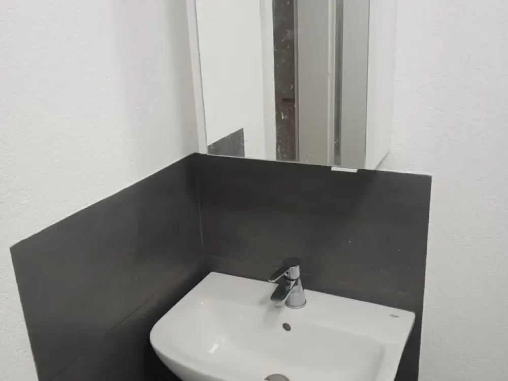 Erfurt-Altstadt, gepflegte 2 Zimmer mit EBK - direkt vom Eigentümer zu vermieten