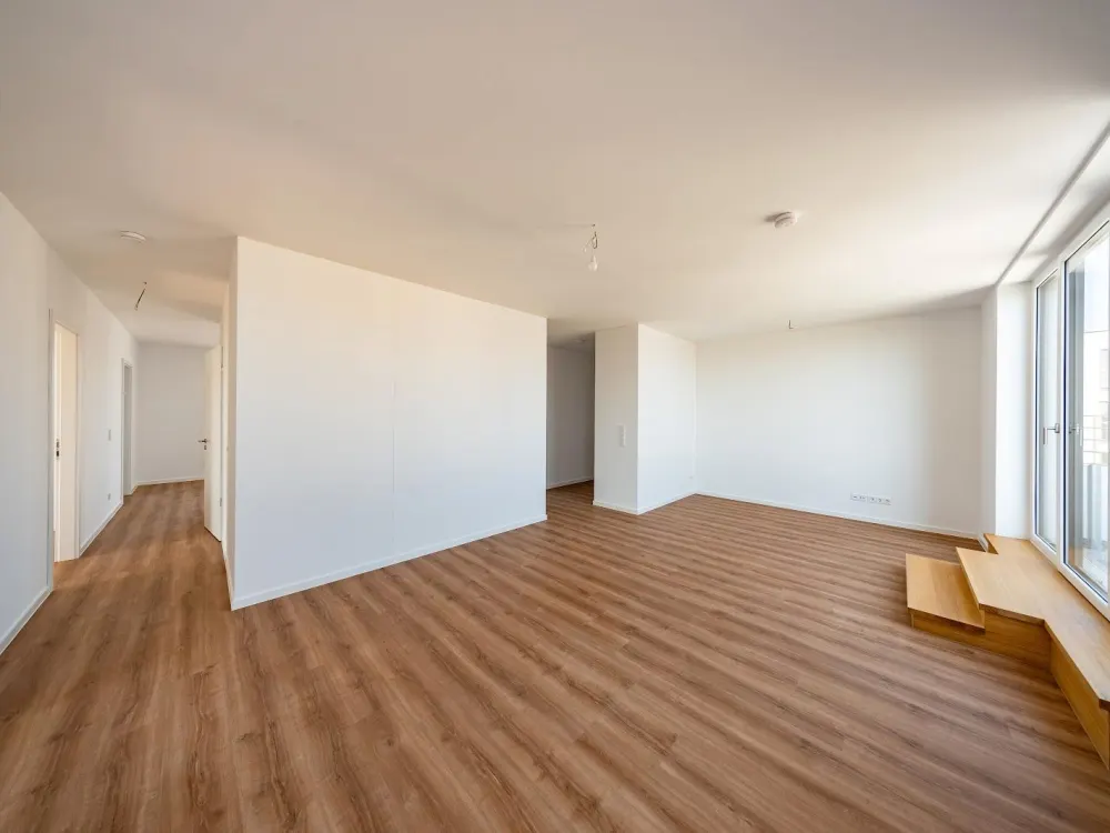 Traumhafte Dachgeschosswohnung mit Fußbodenheizung und zwei Terrassen im Erstbezug