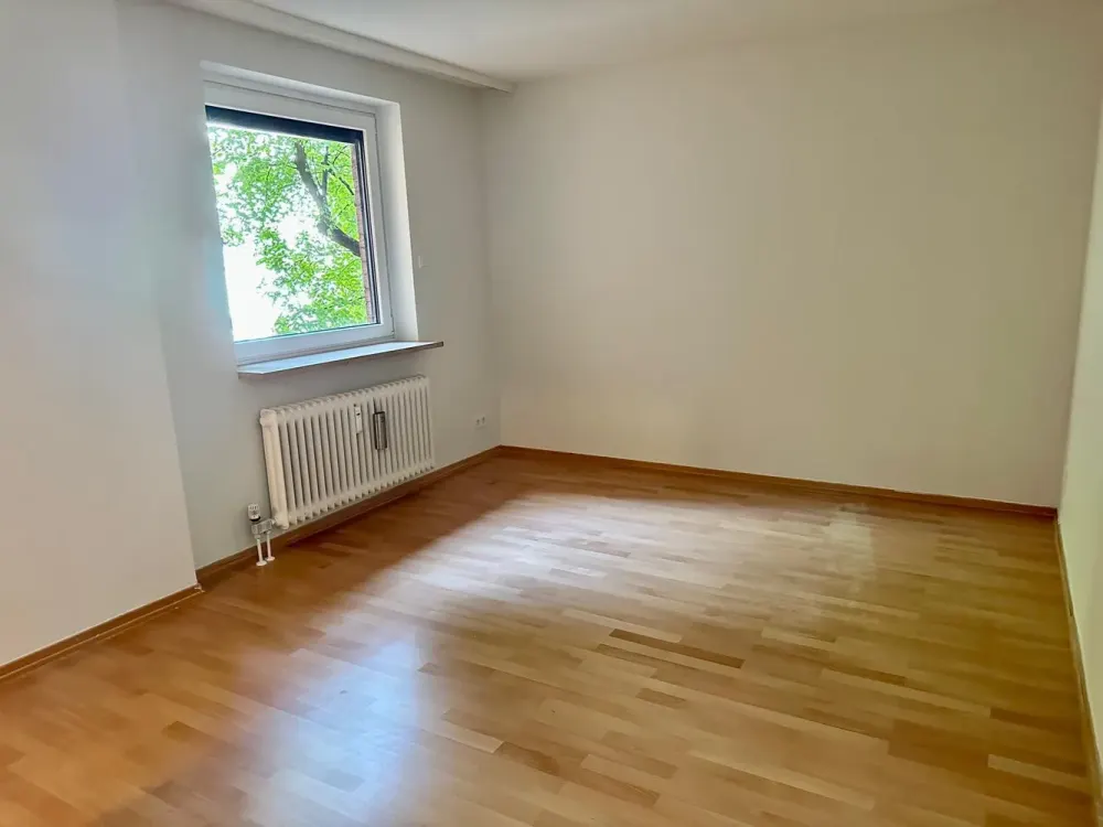 Großzügige 3,5-Zimmer-Wohnung mit zwei Balkonen nahe Außenalster, Hohenfelde