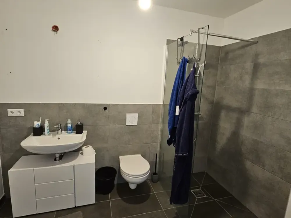 Lichtdurchflutete, kompakte Wohnung in idyllischer Stadtrandlage Berlins