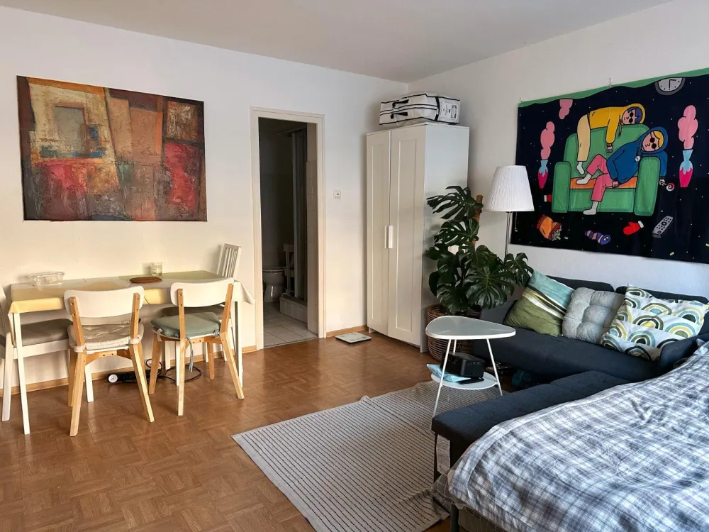 Helle möblierte Wohnung in Schwabing | Münchner Freiheit | Langze