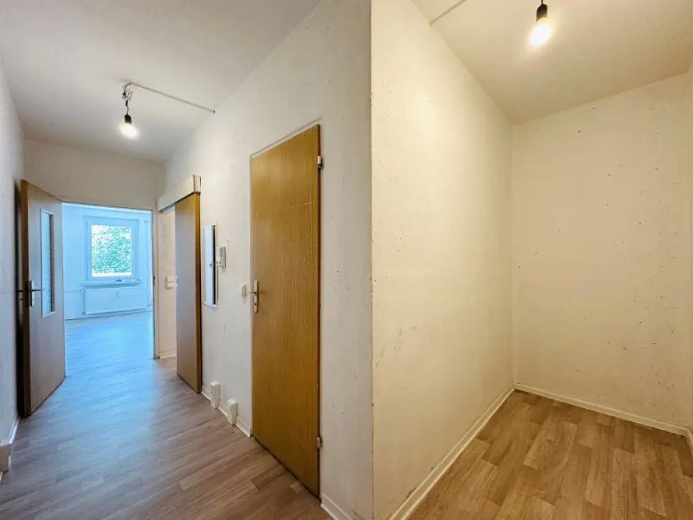 Zentral gelegene 1-RW sucht Lebenspartner!