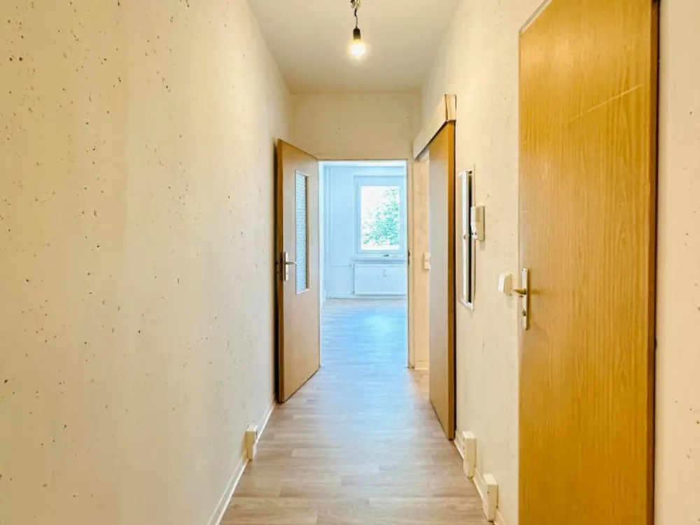 Zentral gelegene 1-RW sucht Lebenspartner!