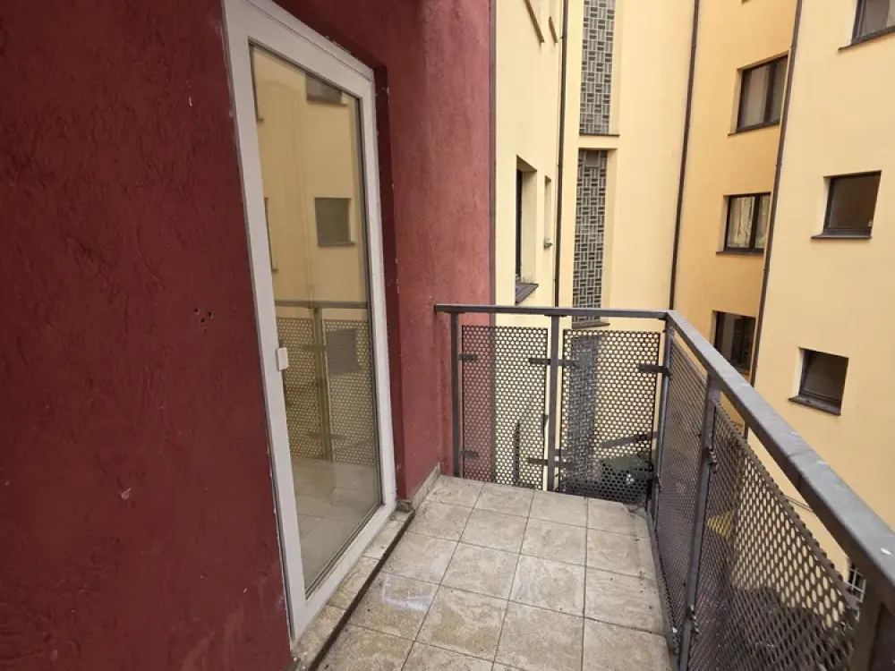 Sachsenhausen: Moderne 2-Zimmer-Wohnung in zentraler Lage