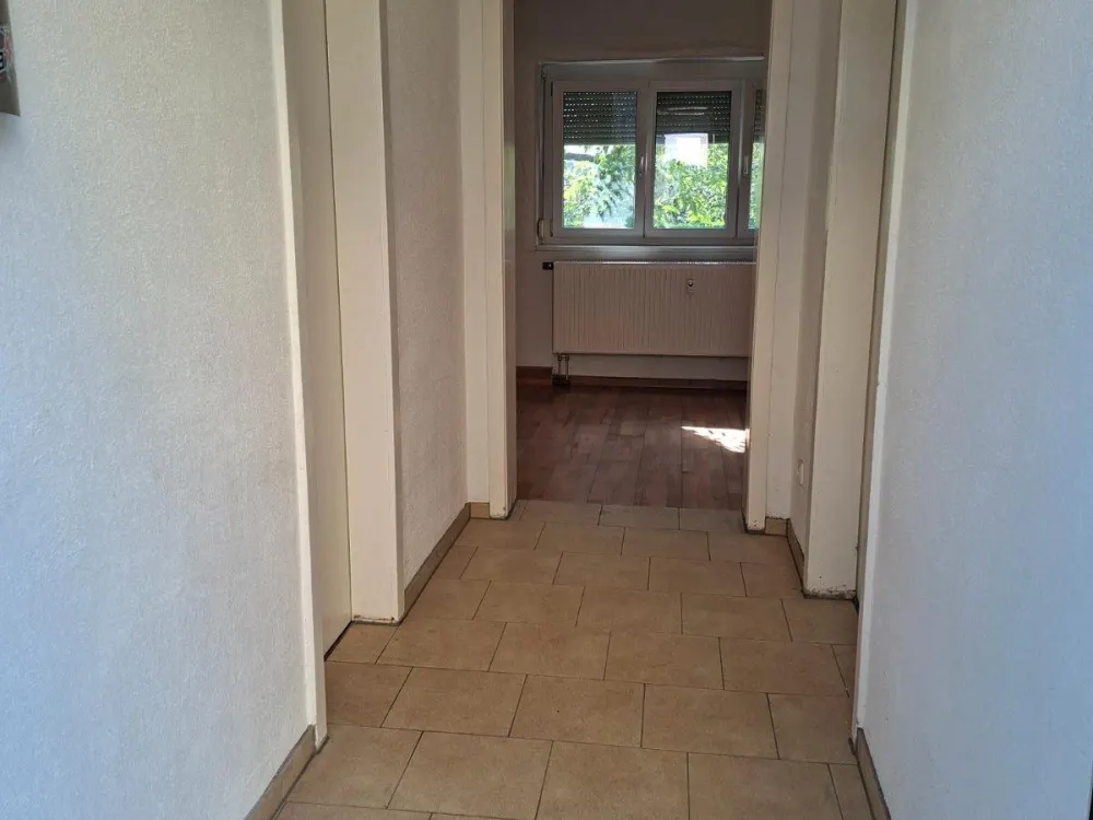 Ruhiges, helles 1-Zimmer-Haus im EG in Schwaig bei Nürnberg