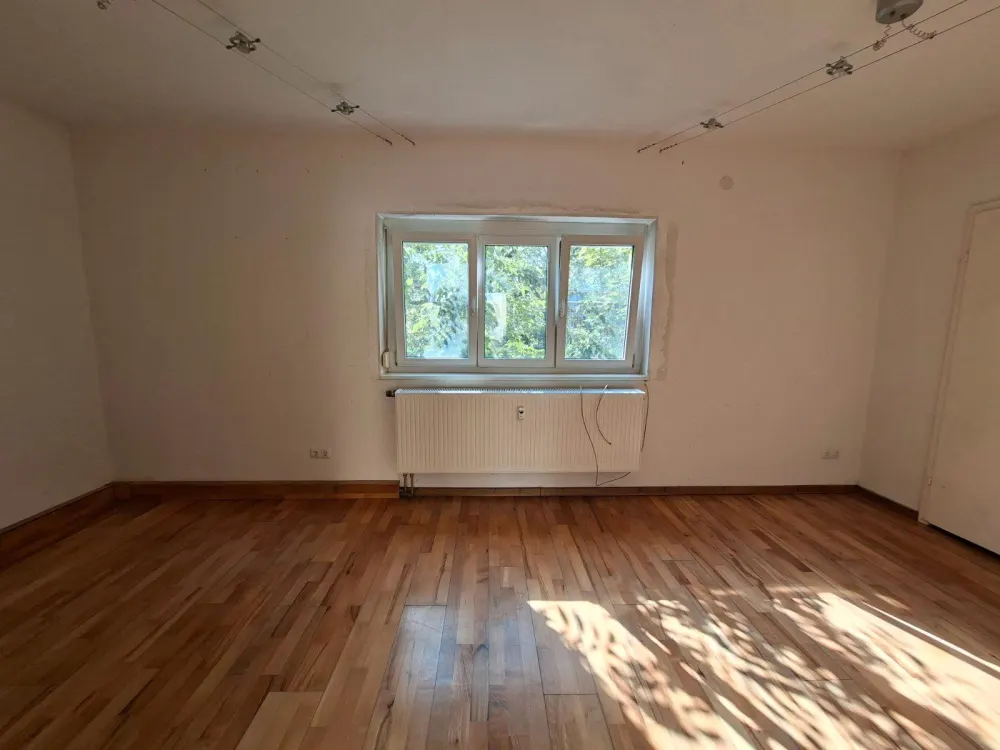 Ruhiges, helles 1-Zimmer-Haus im EG in Schwaig bei Nürnberg
