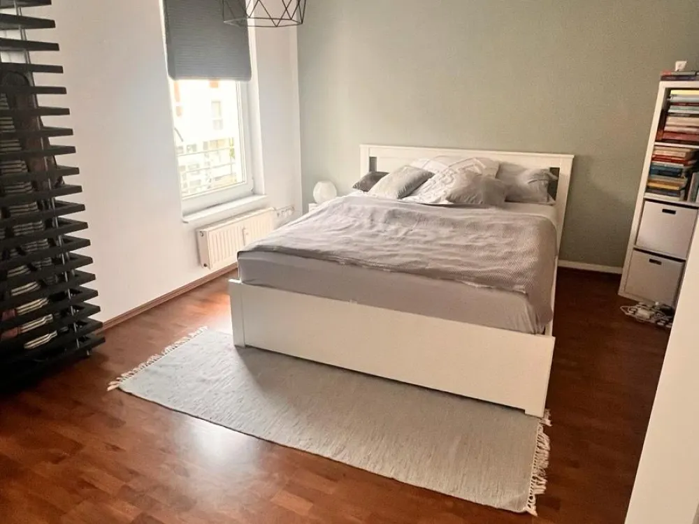 Offering 2-room apartment in Cologne in exchange for apartment in Munich