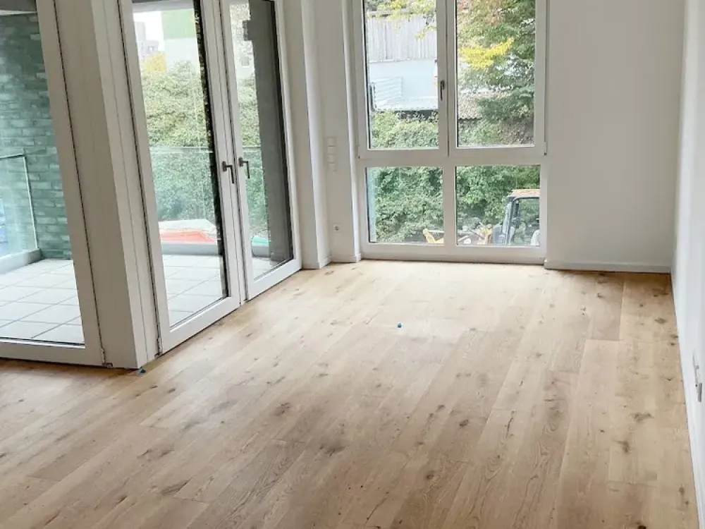 Einziehen und Genießen! Neubauwohnung mit 3 Zimmern, lichtdurchflutet, Loggia, Einbauküche, Aufzug