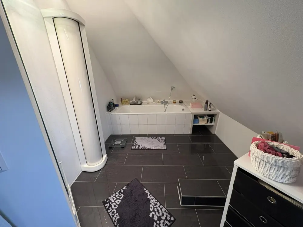 Außergewöhnliche DG-/Maisonettewohnung im Zooviertel, Großzügiges Wohnen, Blick in die Eilenriede