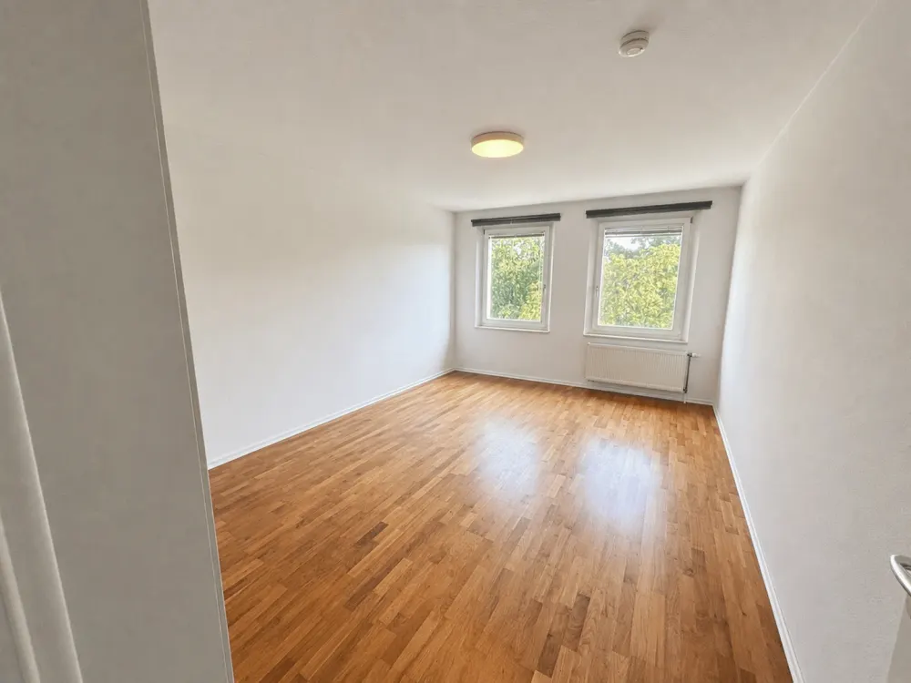 Exklusiv über den Dächern von St. Johannis, 3 Zimmer, Sonnenbalkon & Aufzug