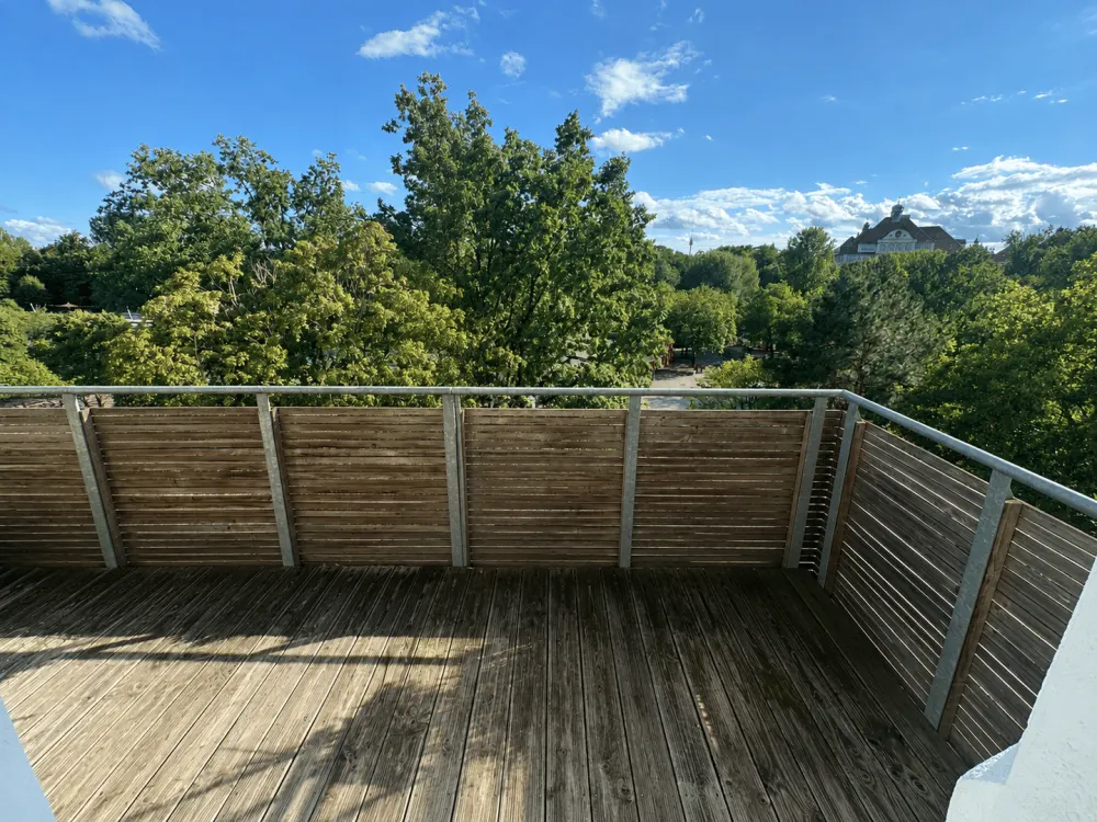 Exklusiv über den Dächern von St. Johannis, 3 Zimmer, Sonnenbalkon & Aufzug
