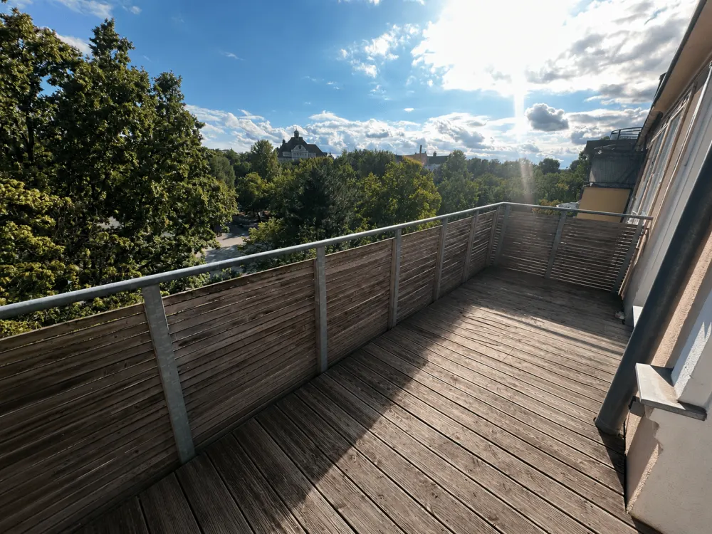 Exklusiv über den Dächern von St. Johannis, 3 Zimmer, Sonnenbalkon & Aufzug