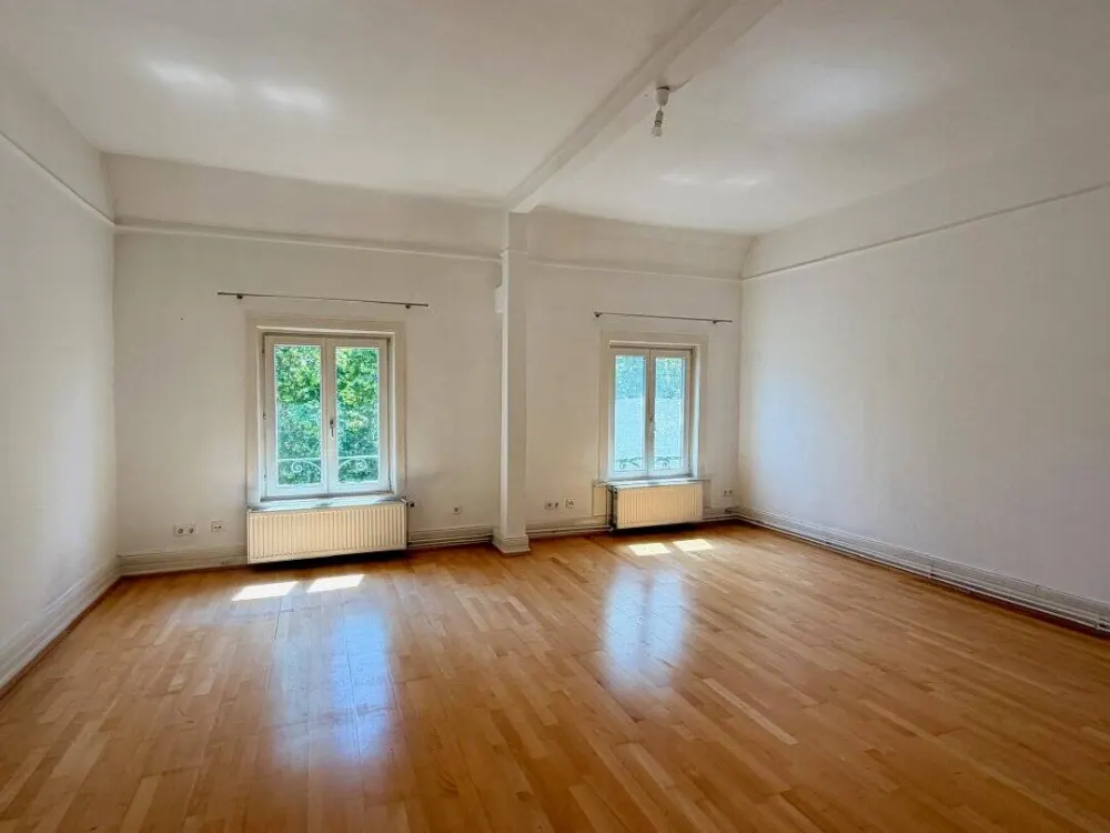 Stilvolle 2-Zimmer-Altbauwohnung in Frankfurt-Sachsenhausen