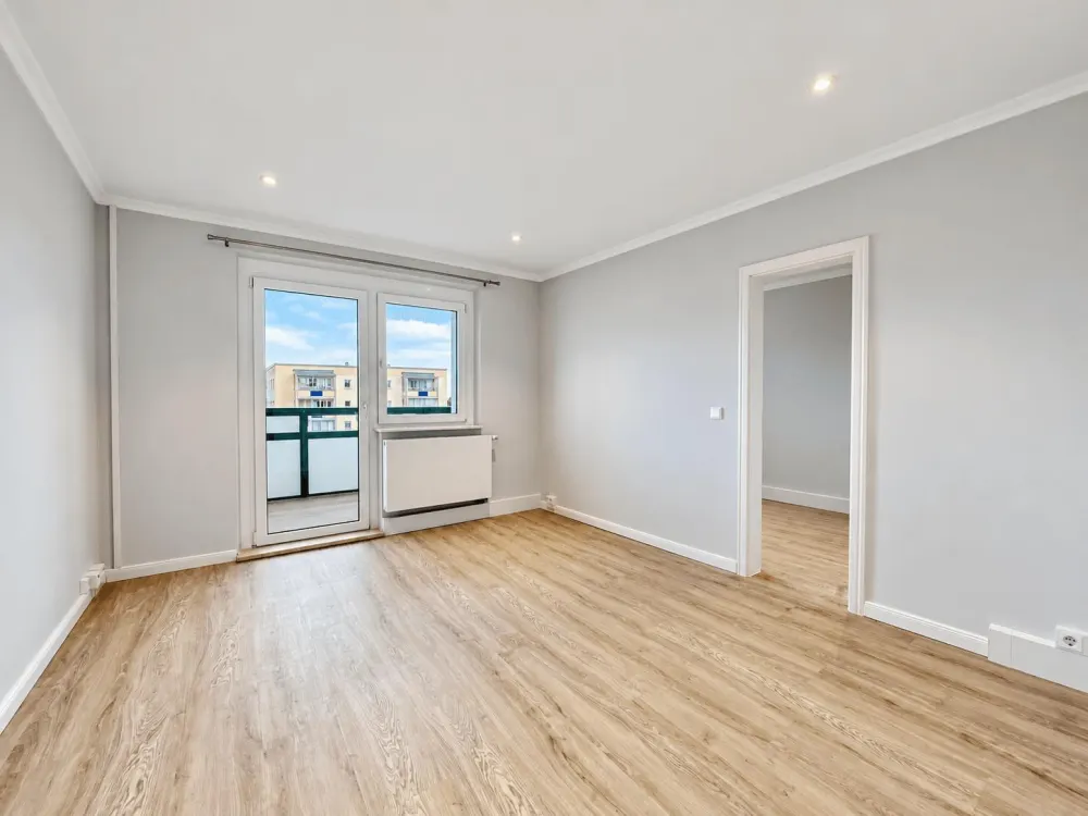 Hochwertig sanierte 1,5-Zimmer-Wohnung mit exklusiver Einbauküche & Balkon