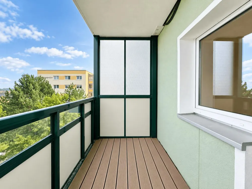 Hochwertig sanierte 1,5-Zimmer-Wohnung mit exklusiver Einbauküche & Balkon