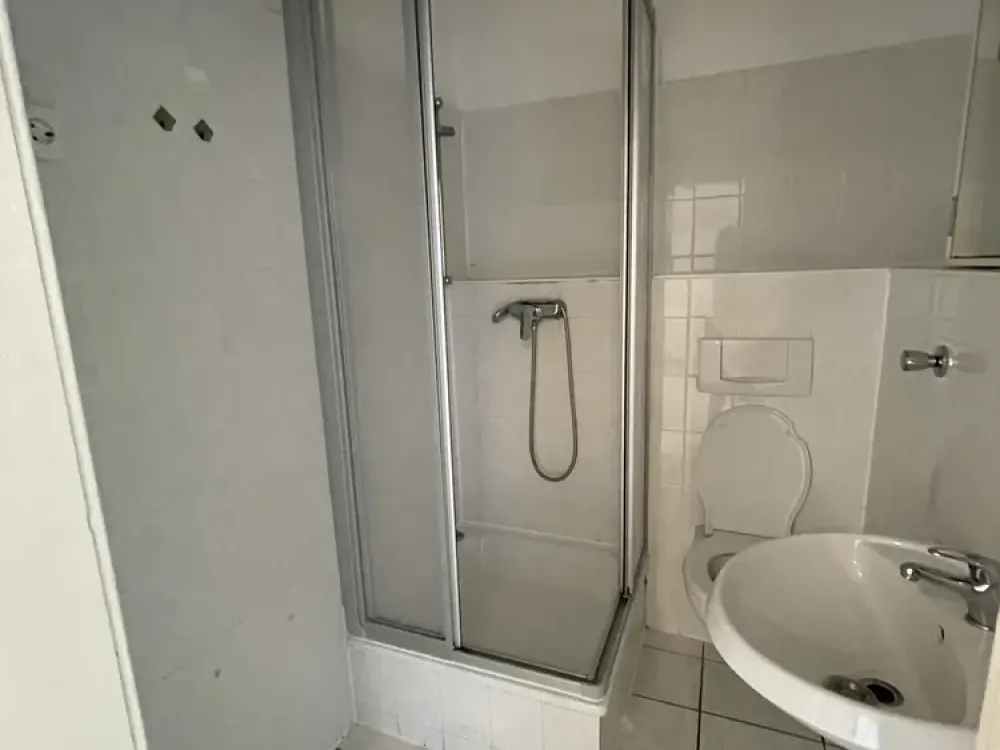 Zentral gelegene 3- Zimmerwohnung im 3. OG. mit Balkon
