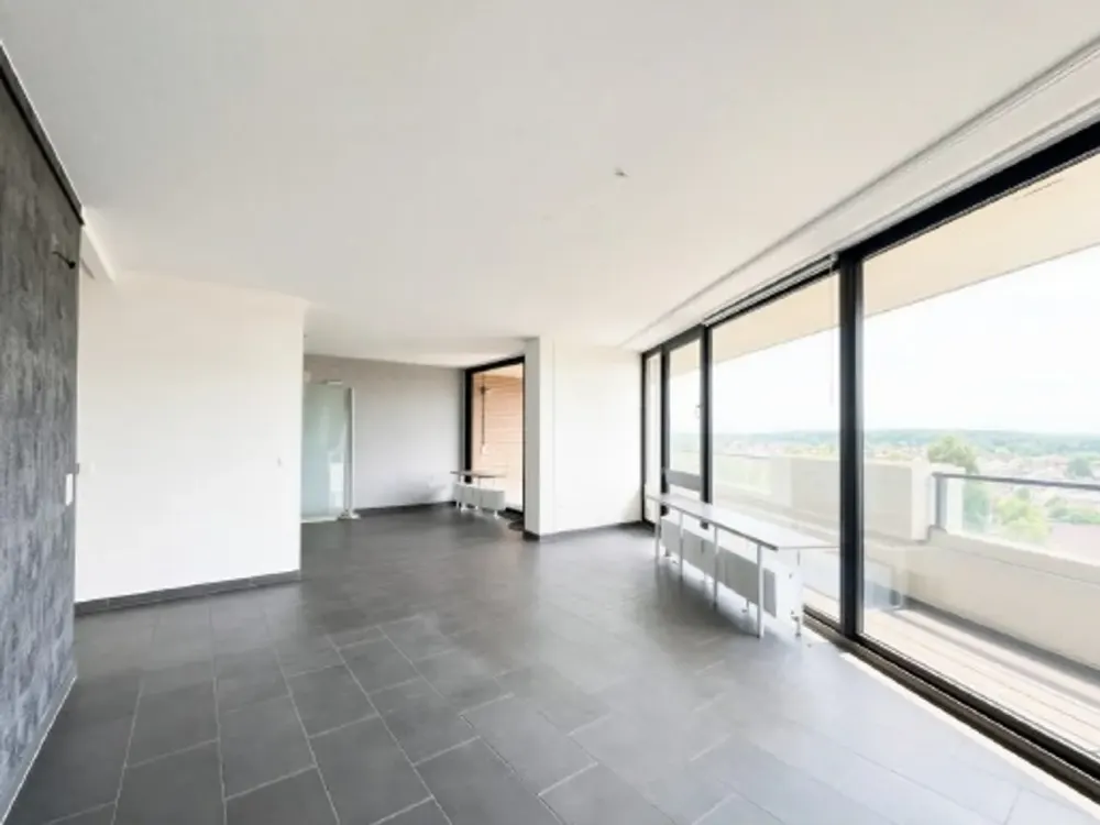 Moderne 3‑Zimmer‑Wohnung mit Blick über das Siebengebirge, hochwertig saniert, ruhig gelegen
