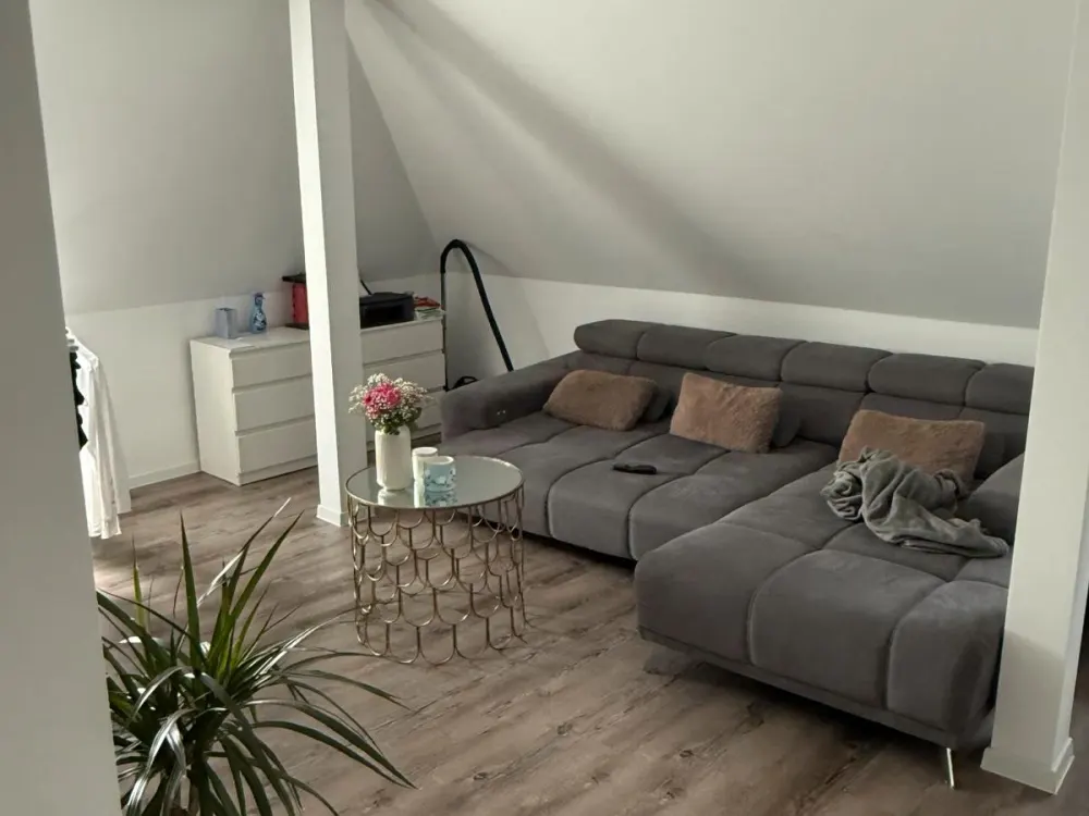 2 Zimmer Wohnung in Dudweiler