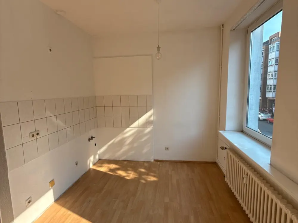 Top 1 Zimmer Apartment in Ehrenfeld - Neu Renoviert