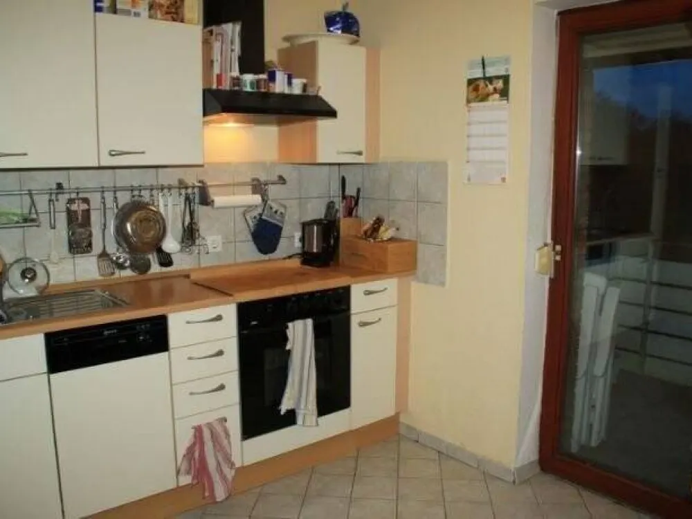 ## Mahndorfer Deich, topp Lage, 3 Zi., EBK, Laminat, Balkon, Vollbad ##