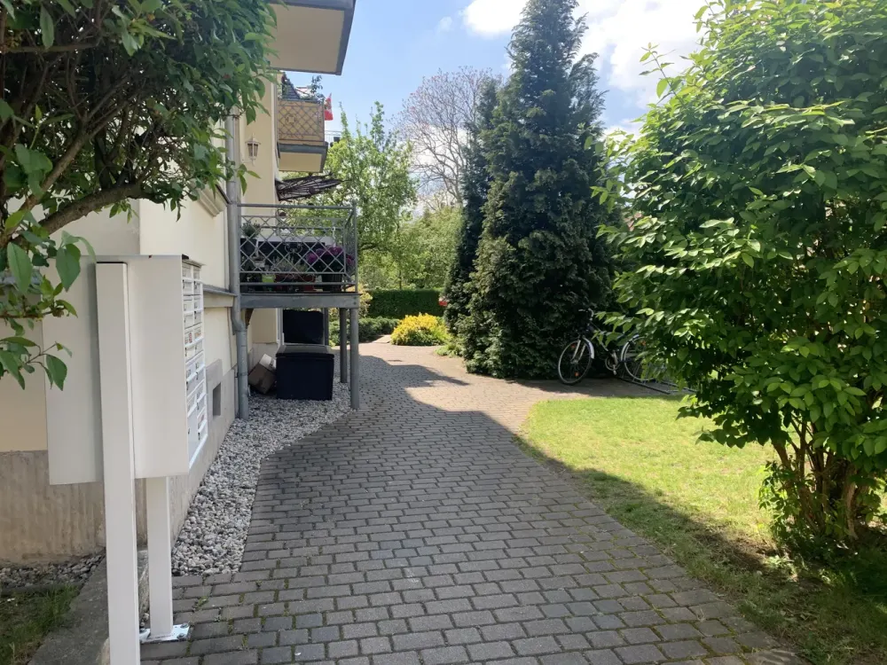 NICE TO MIET YOU: tolle, gemütliche 2-ZKB, neu renoviert