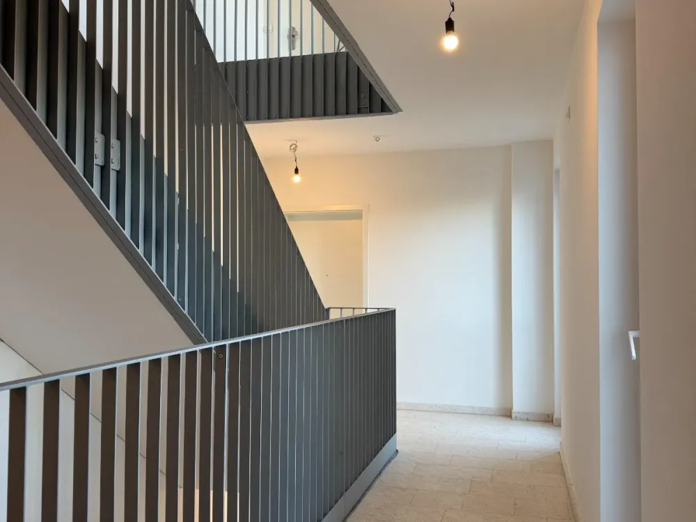 Neubau, Erstbezug mit Einbauküche und Balkon