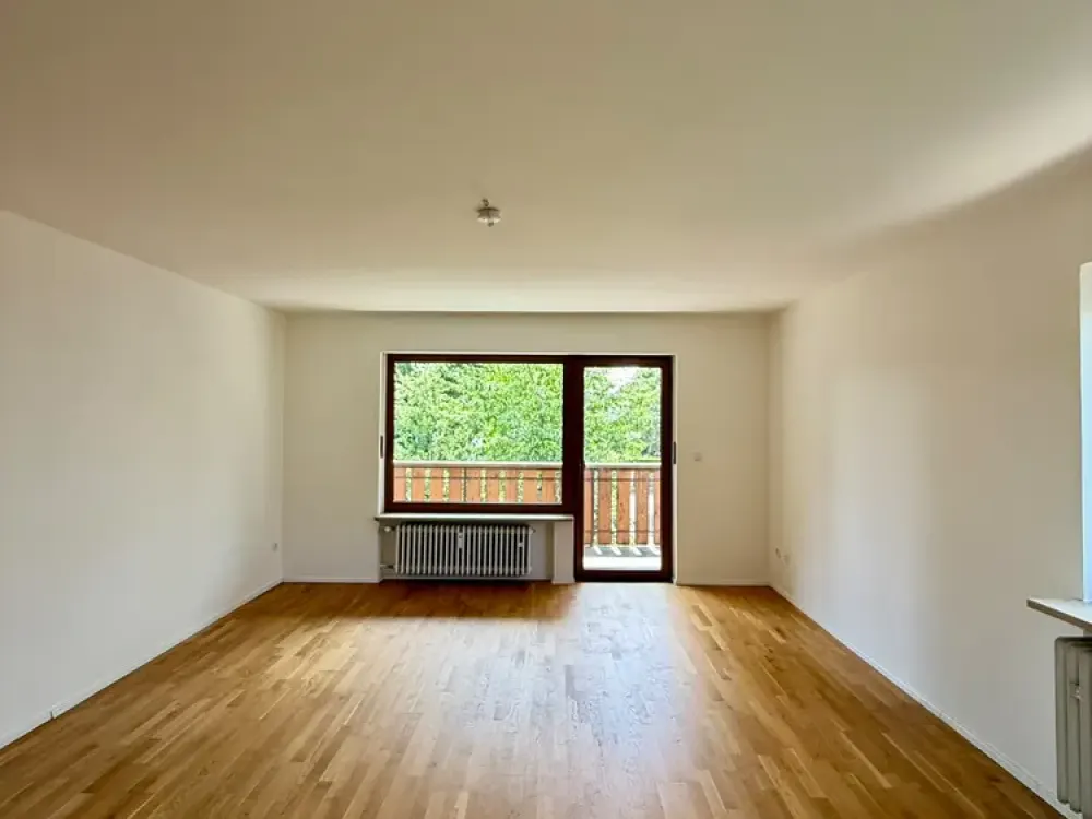 Helle 3-Zimmer-Wohnung mit Balkon
