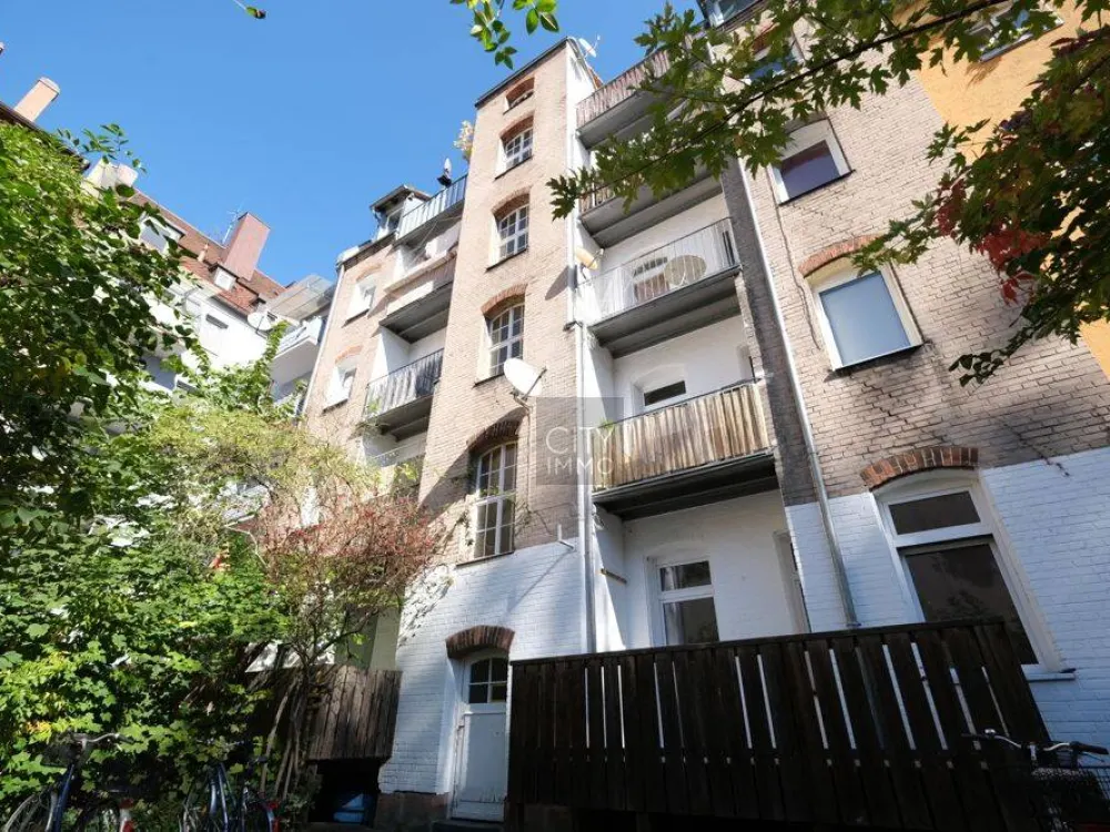 Altbauwohnung mit Balkon in Schoppershof - Nähe U-Bahn
