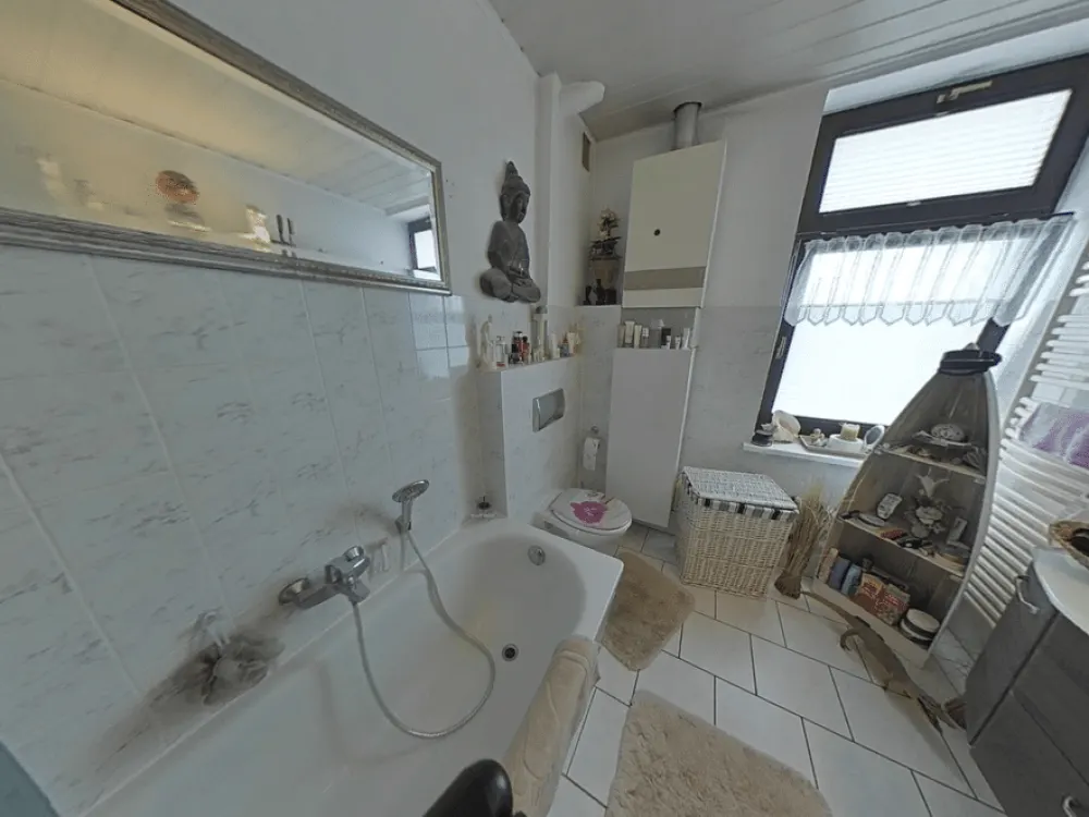 2-room attic apartment (3rd floor) for rent, Am Saarplatz, near university, WG suitable, KTV, Rostock