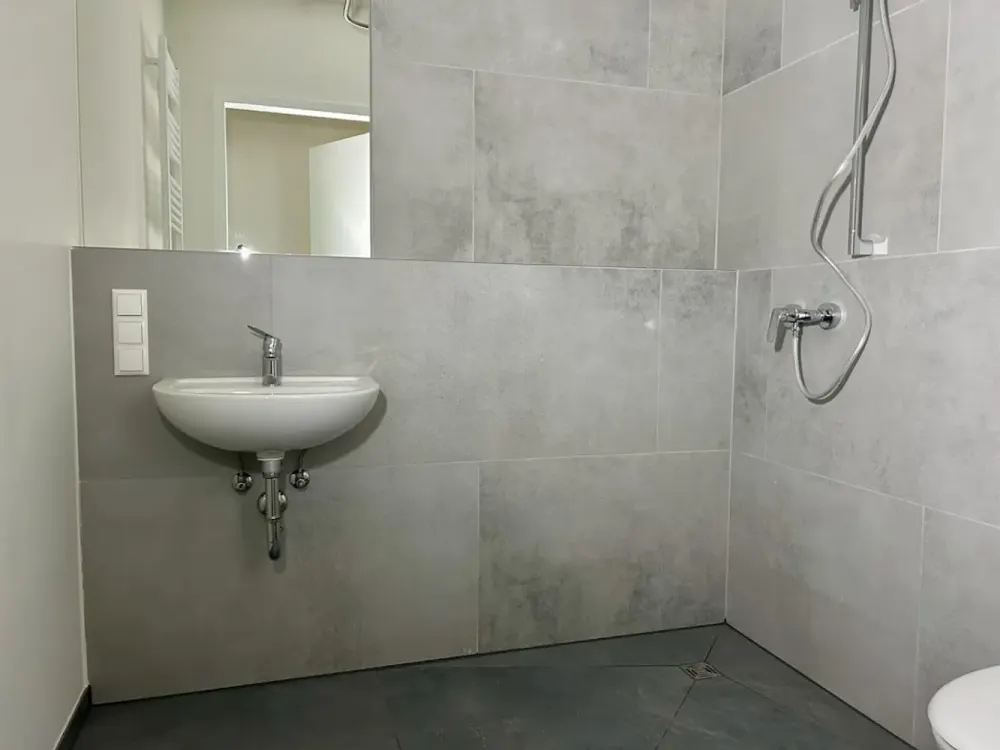 Neubauwohnung- modern und komfortabel.