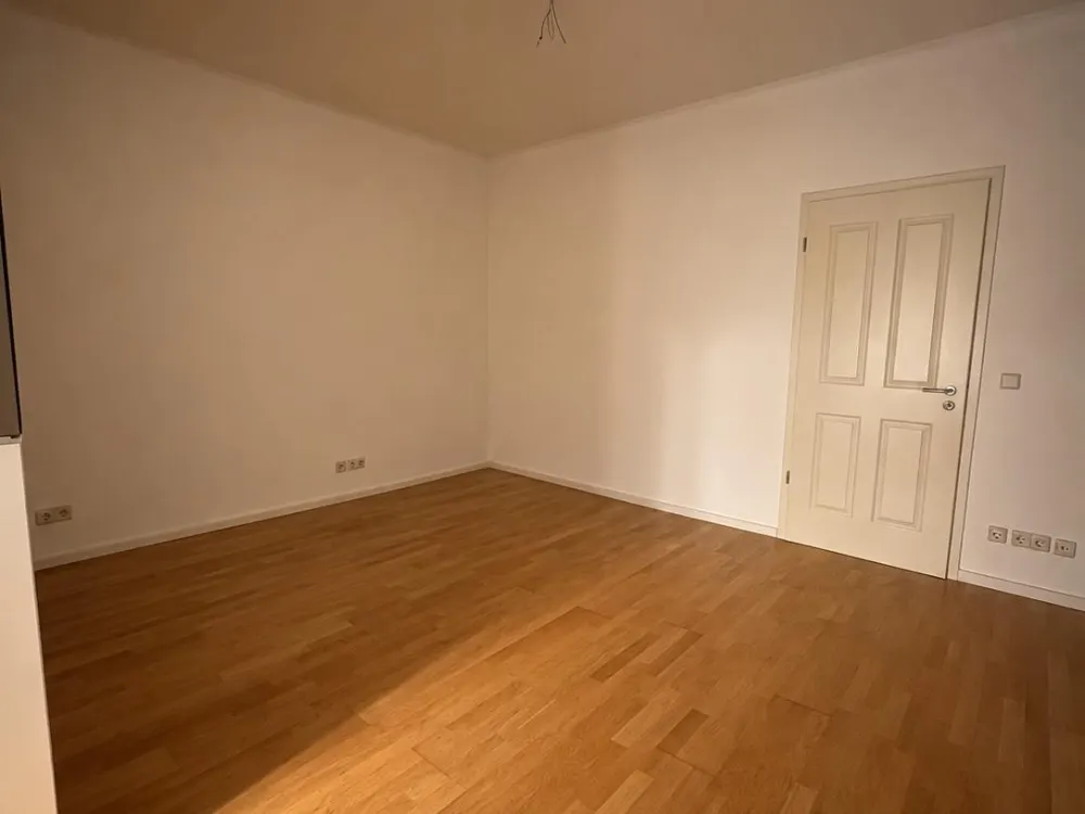 Nachmieter: Berlin Mitte, Altbauwohnung nahe Rosenthaler Platz