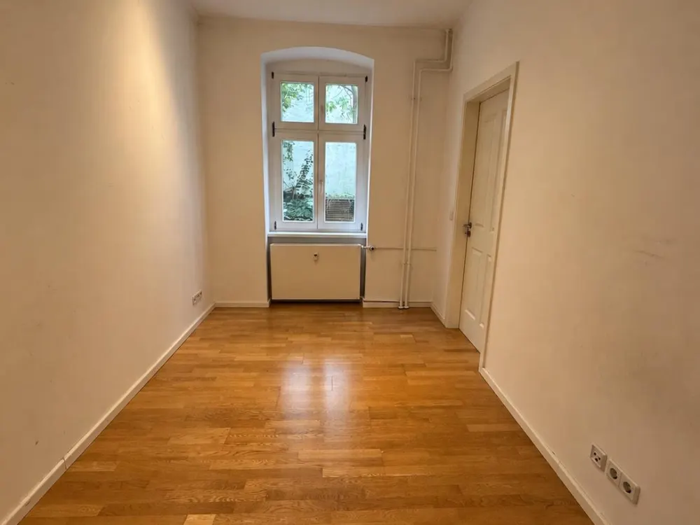 Nachmieter: Berlin Mitte, Altbauwohnung nahe Rosenthaler Platz